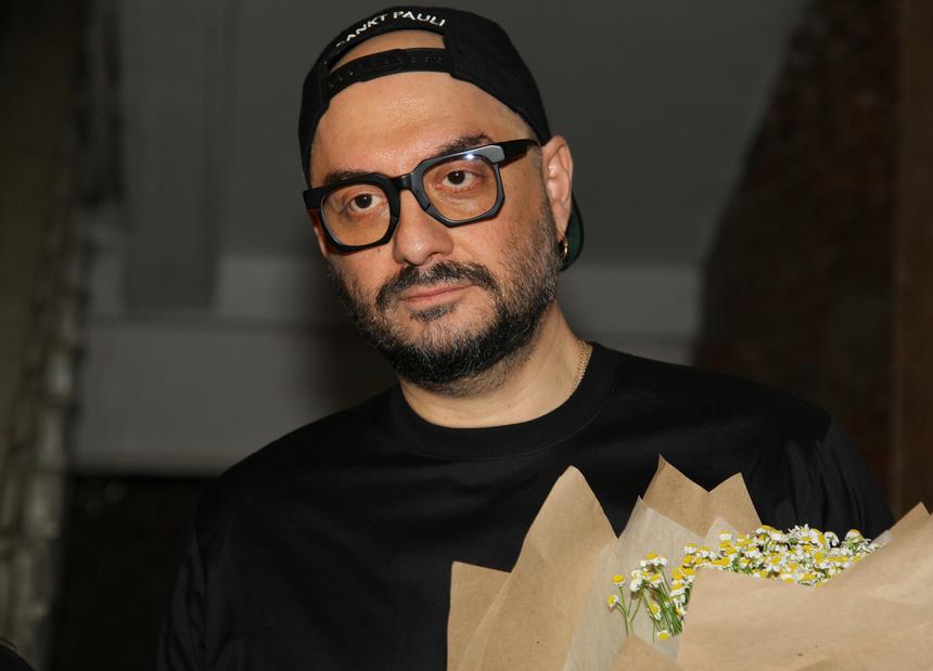 Уехавший из России режиссер получил высшую награду Франции