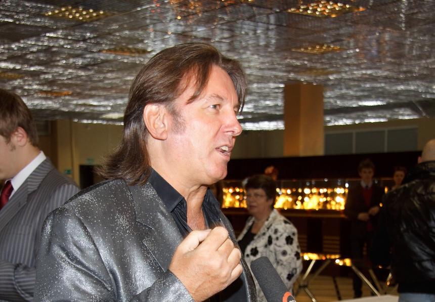 «Это же ни в какие ворота не лезет!»: Юрий Лоза раскритиковал выступление Любови Успенской