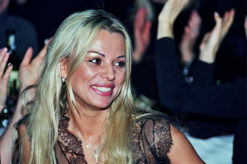 Измены мужа, аборты и рак: что пережила Ирина Салтыкова в браке с солистом группы «Форум»