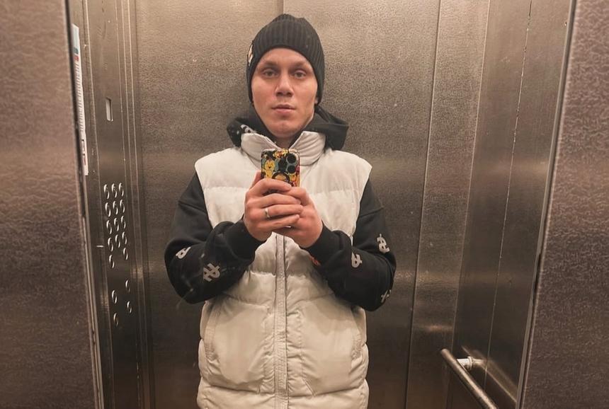 «Будут выковыривать»: избитому девушкой бойцу Корнею Тарасову не спасли глаз