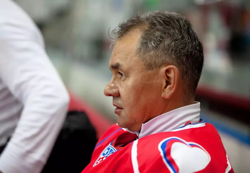 «Там очень холодно и одиноко»: Шойгу рассказал, что чувствует на верху служебной лестницы