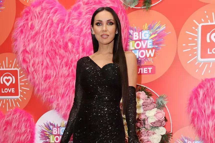 «Не все меня любят»: Алсу рассказала о завистниках и хейтерах