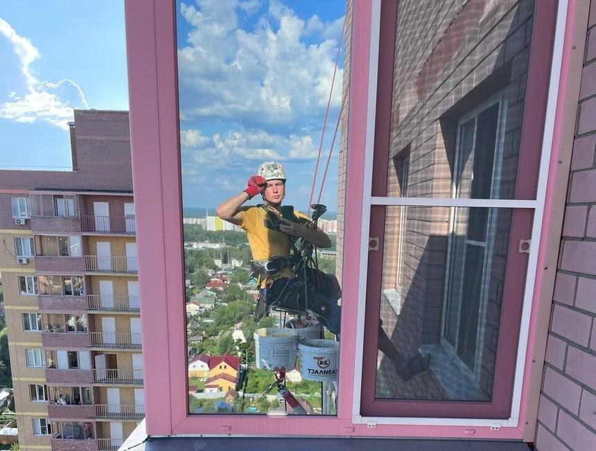 «Для старта потребуется минимум 100 тысяч»: промышленный альпинист Руслан Хапистов раскрыл тонкости профессии