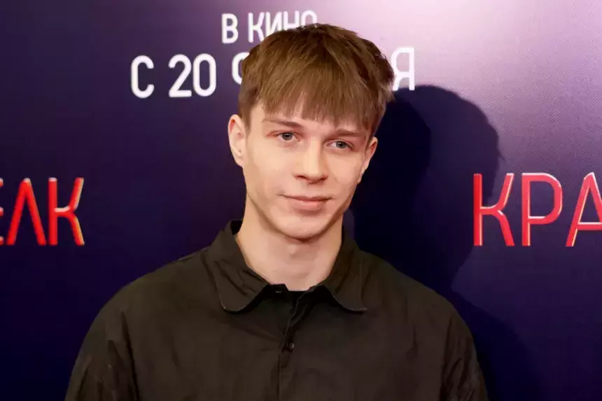 «Этап взросления»: мама Калюжного прокомментировала его предстоящую службу