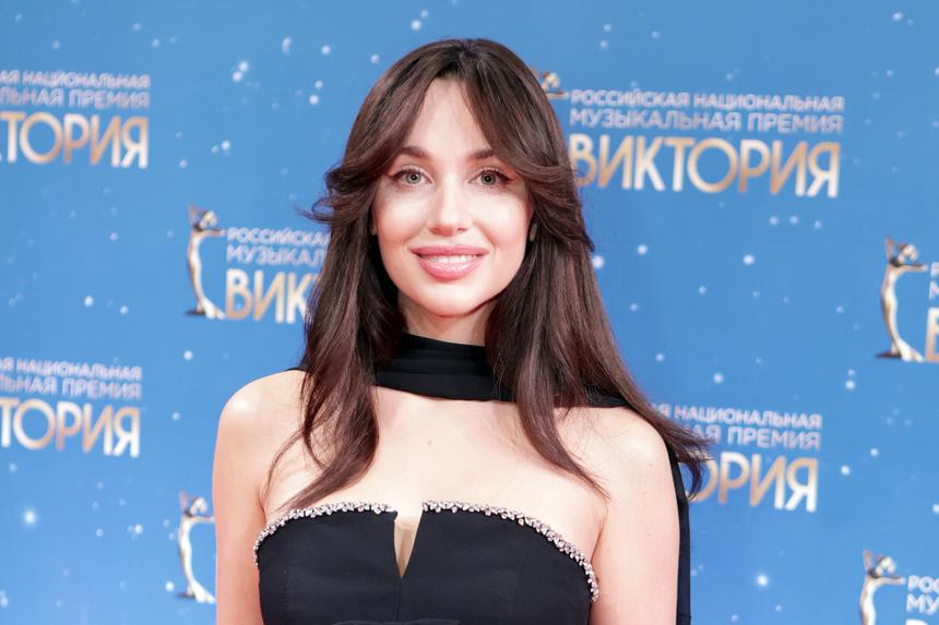 «Познакомились в VIP-зале аэропорта»: Mia Boyka впервые рассказала о бойфренде, которого скрывает