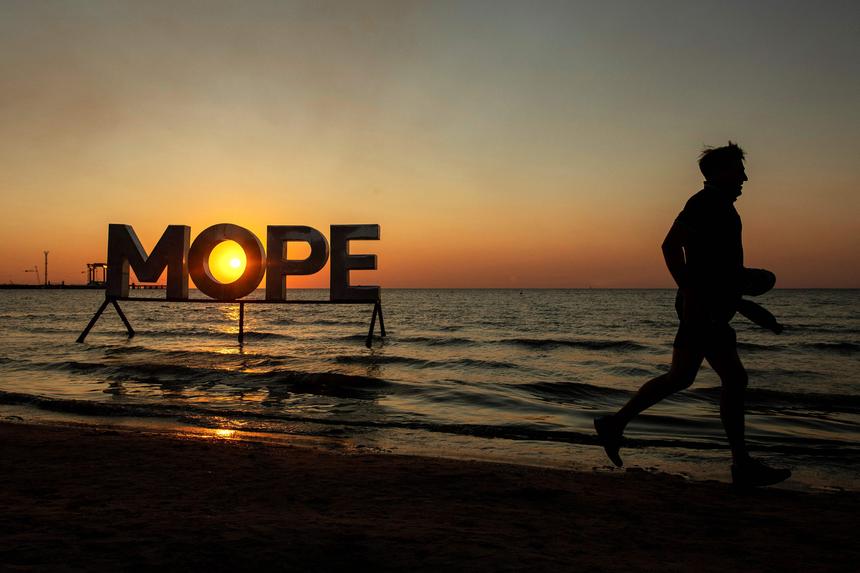 «Этот сезон будет пропущен»: актриса из Анапы Анастасия Тихая сообщила, когда курорт откроют для туристов