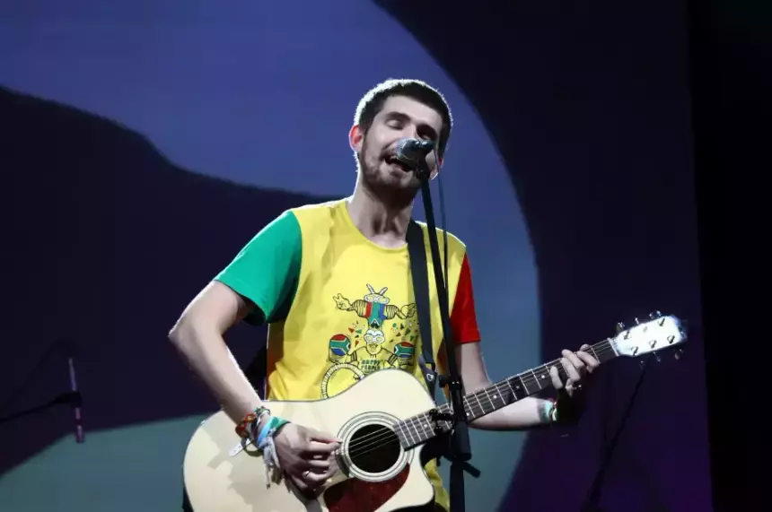 Публичное прослушивание может обернуться уголовным делом: Жорин о запрещенных треках Noize MC*