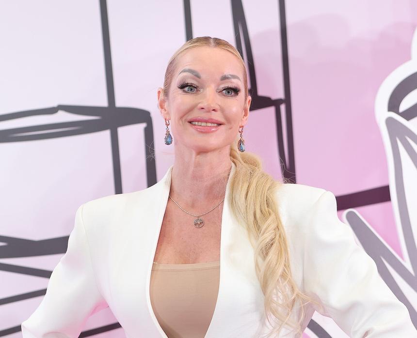 «Предчувствовала, что будем делить только мое имущество»: Волочкова раскрыла, почему не расписалась с Вдовиным