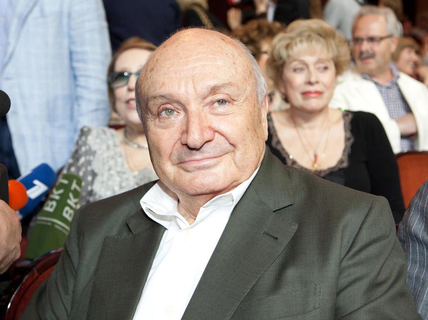 «Постоянно вспоминаю»: сын Михаила Жванецкого рассказал о главном уроке отца