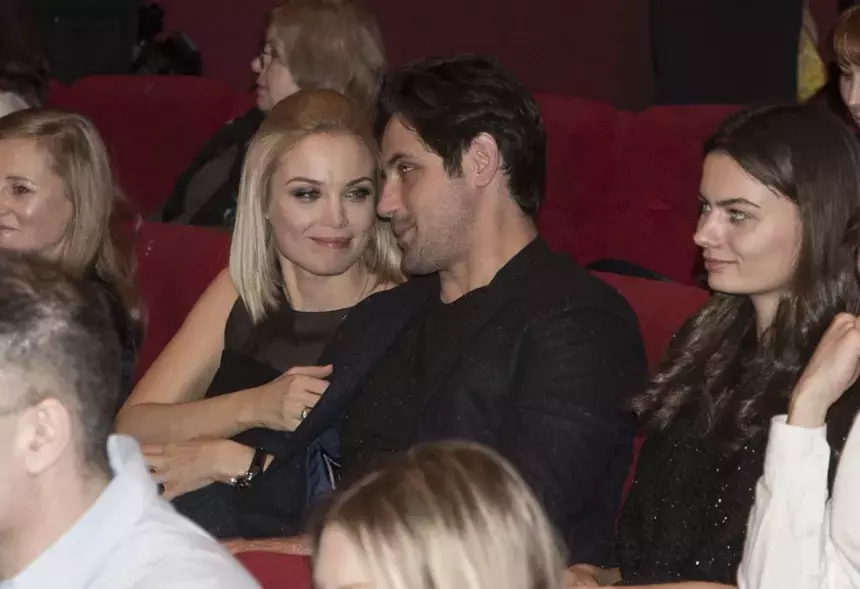 Актер Марк Богатырев показал фото с Татьяной Арнтгольц после новостей о разводе