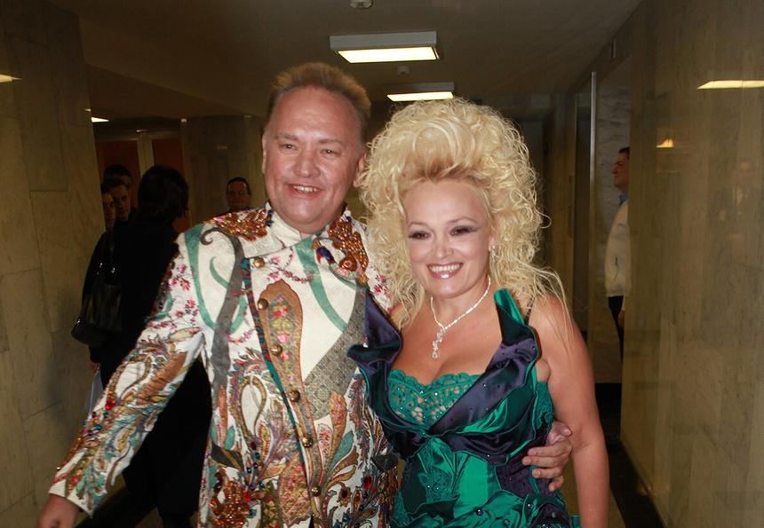 «Пытаются очернить хороших людей»: экс-директор «Золотого кольца» высказался о семье Кадышевой