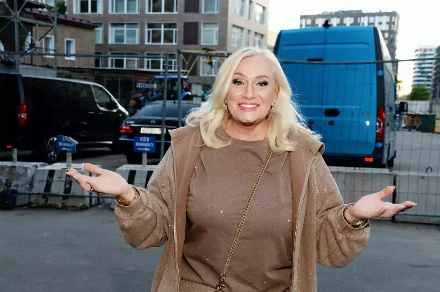 Наталия Гулькина пожаловалась, что не может исполнять хиты из-за лейбла «Джем»