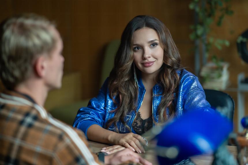 «Моя нервная система достаточно пострадала»: актриса Дибцева раскрыла отношение к публичности и скандалам