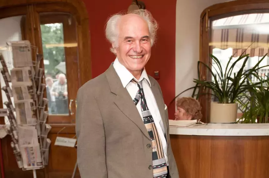 «Держался стоически»: Сафронов рассказал о борьбе с раком Евгения Доги