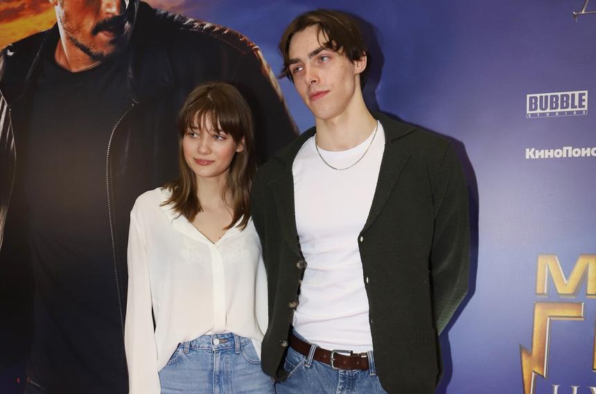 «Все это пугает»: как смерть отца повлияла на судьбу актера Насонова