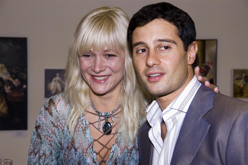 «Жить с таким человеком крайне сложно»: что на самом деле происходит в браке Макарских