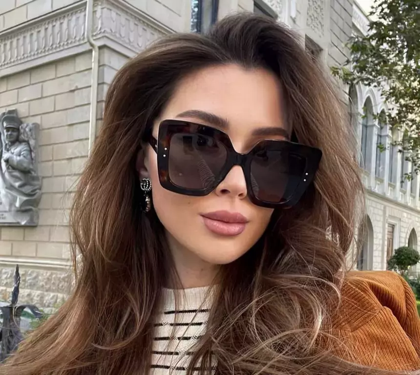 «Мама красивее»: Анна Заворотнюк ответила на критику своей внешности