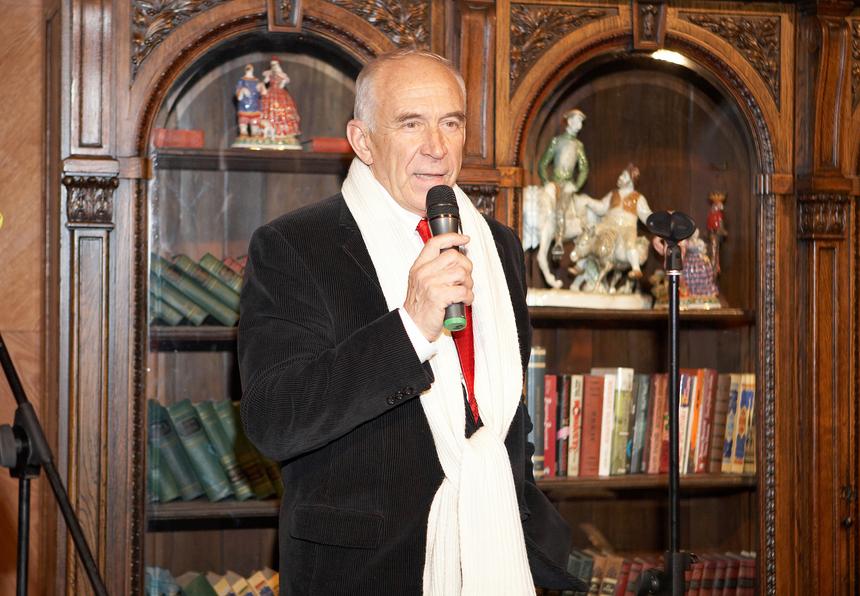 Народный артист России Александр Пашутин признался, сколько составляет его пенсия