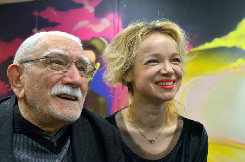 «Не дай Бог, у нее будут комплексы»: Виталина Цымбалюк-Романовская расскажет дочери про Армена Джигарханяна