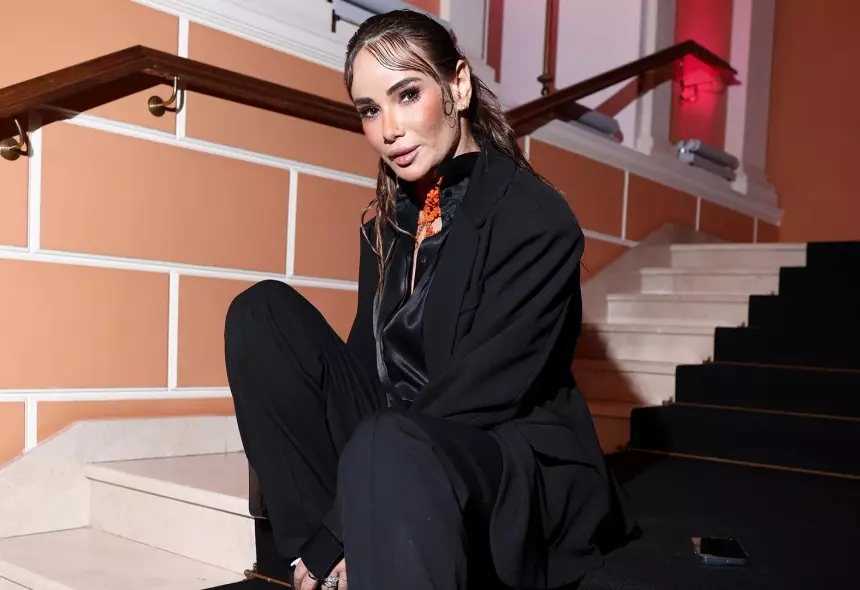 Не хочет останавливаться на двух мальчиках: 40-летняя блогер Айза планирует третьего ребенка