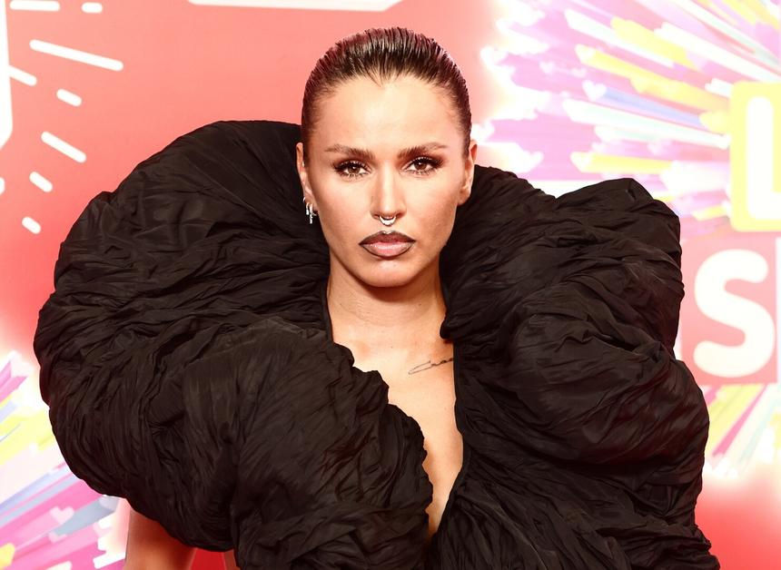 «Кринж года»: Zivert высмеяла Алексея Воробьева из-за высказывания о женщинах