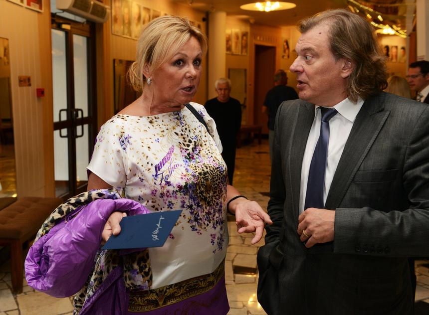 «Редко выходит из дома»: коллега Натальи Селезневой описала состояние 79-летней актрисы