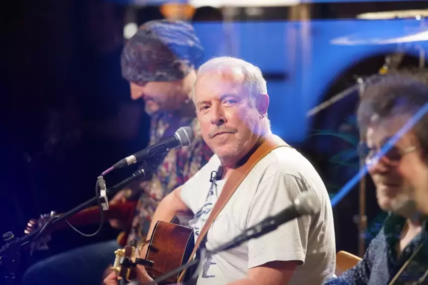 В Израиле у Андрея Макаревича* есть несколько машин, помимо изъятой военными