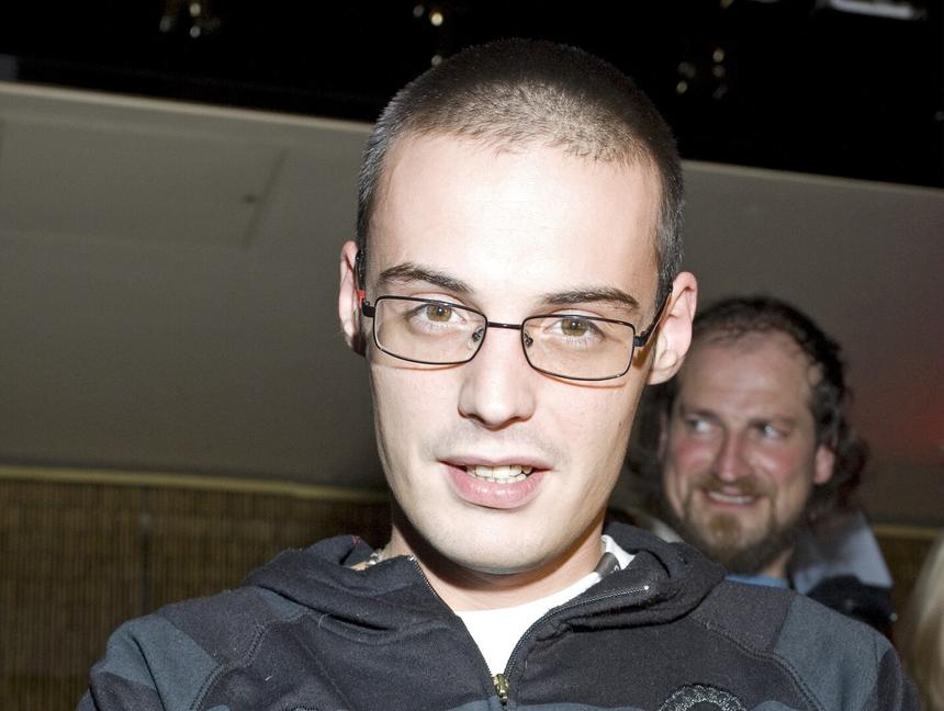 «Не могу выкинуть из головы тебя»: блогер Рахимова рассказала, как Гуф писал ей, встречаясь с Кети Топурией