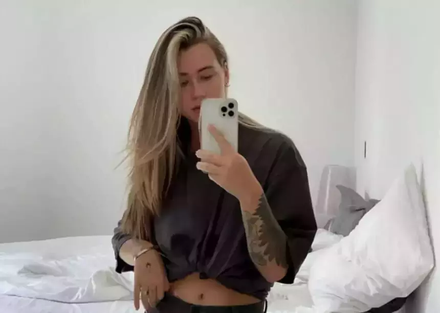 Суд продлил срок домашнего ареста Саше Митрошиной, обвиняемой в отмывании денег