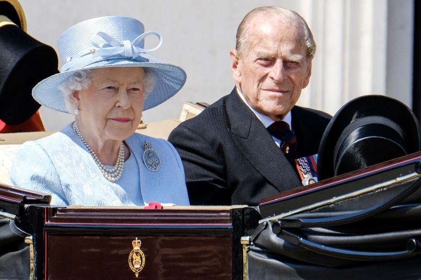 «Он был очень разочарован»: Филипп не простил Меган Маркл того, что она не поддержала принца Гарри