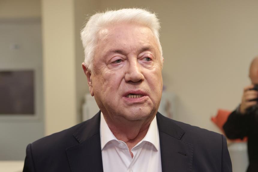 Мусорная компания подала в суд на фонд Владимира Винокура и требует 41 тысячу