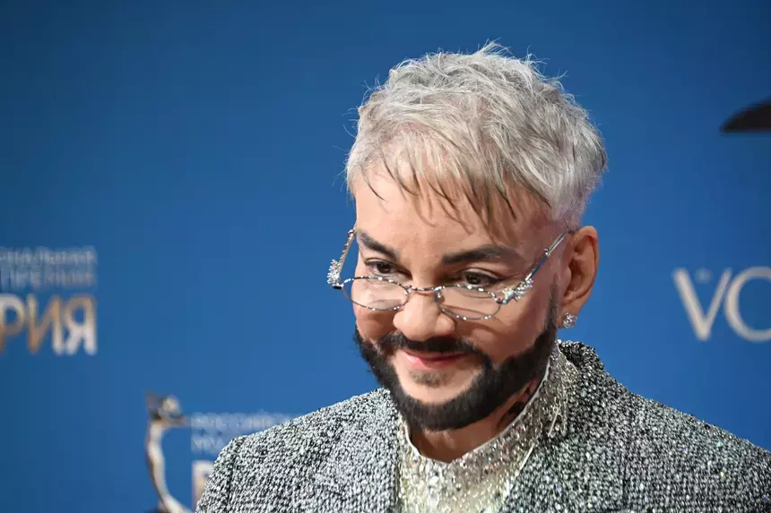 «Наш друг брошен в казематы»: Киркоров вступился за арестованного в Армении Карапетяна