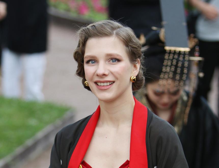 «Она могла бы посетить Марс»: Лиза Арзамасова расплакалась, заговорив о судьбе Галины Сергеевны