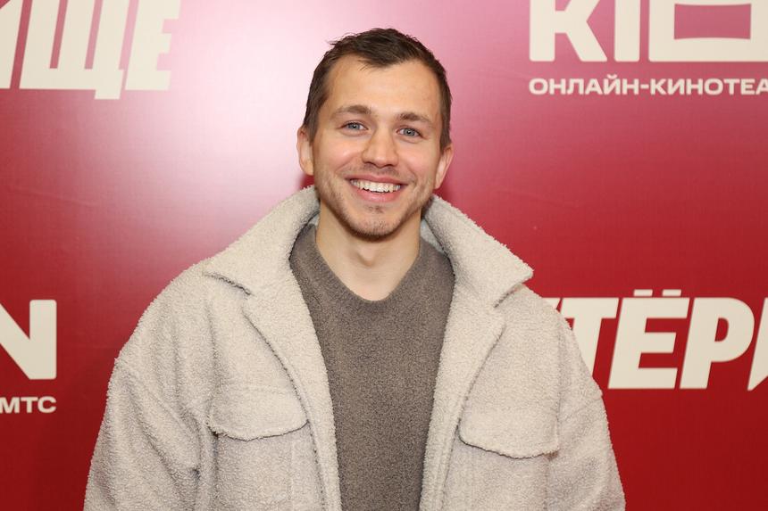 «До свадьбы мы виделись лишь 5 раз»: Сергей Романович рассказал о знакомстве с женой