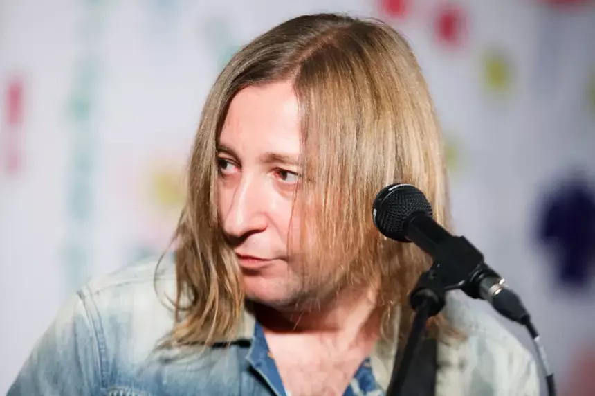 Ипотека до 2050 года: у уехавшего из РФ Шуры из «Би-2» нашли квартиру в Москве за 560 млн