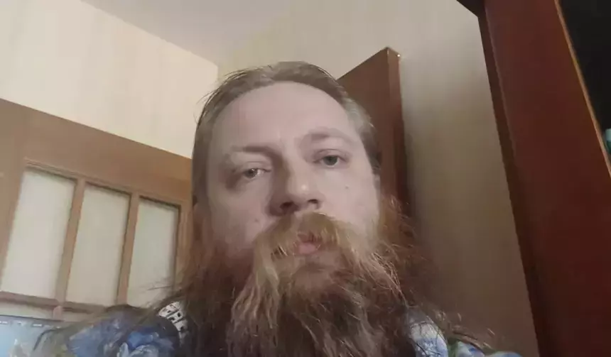 «Может учить ваших умственно отсталых детей»: Евгений Тепляков похвастался способностями дочери