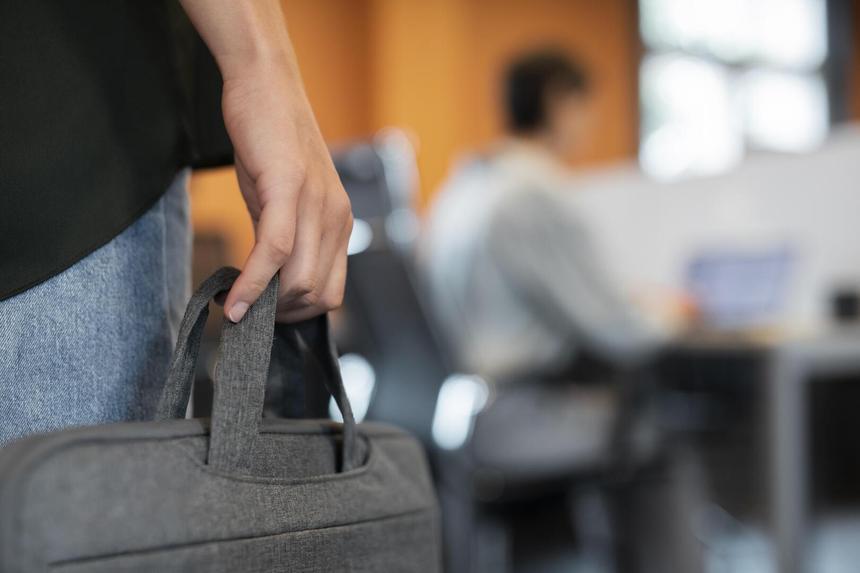 На вокзале в Петербурге руку пятилетнего мальчика затянуло в досмотровый аппарат