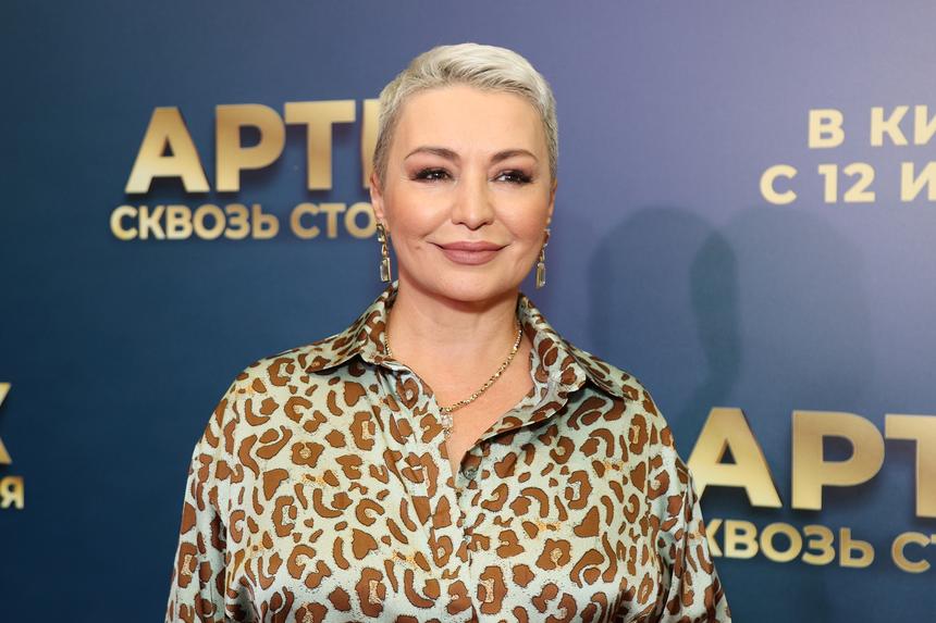 «Он жив и объявится»: Катя Лель третий месяц ничего не знает о местонахождении бывшего мужа