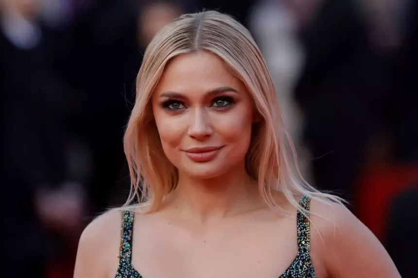 «Целую мужика, к которому ничего не испытываю»: Наталья Рудова призналась, что ей тяжело даются любовные сцены