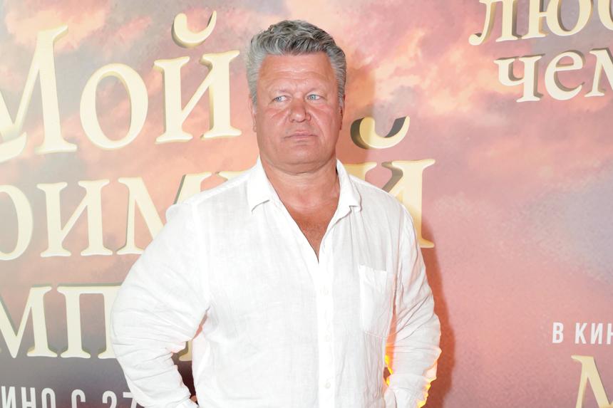 Актер Олег Тактаров признался, что его дети разбросаны по всему миру