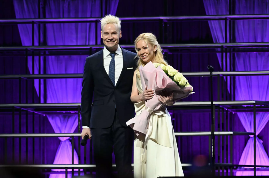 Мизулина опубликовала в соцсетях фото с SHAMAN в День семьи, любви и верности