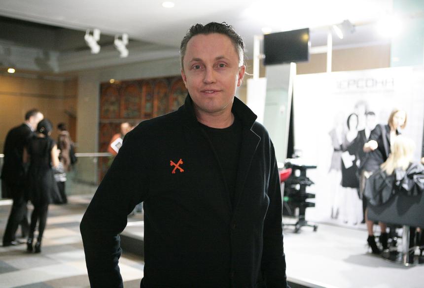 «Ты проклят и заказан»: певец Кашин рассказал о ворвавшемся к нему в гримерку незнакомце