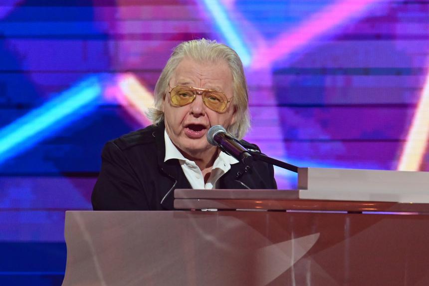 «Немного поспособствовал»: Юрий Антонов заявил, что помог Александру Лукашенко стать президентом