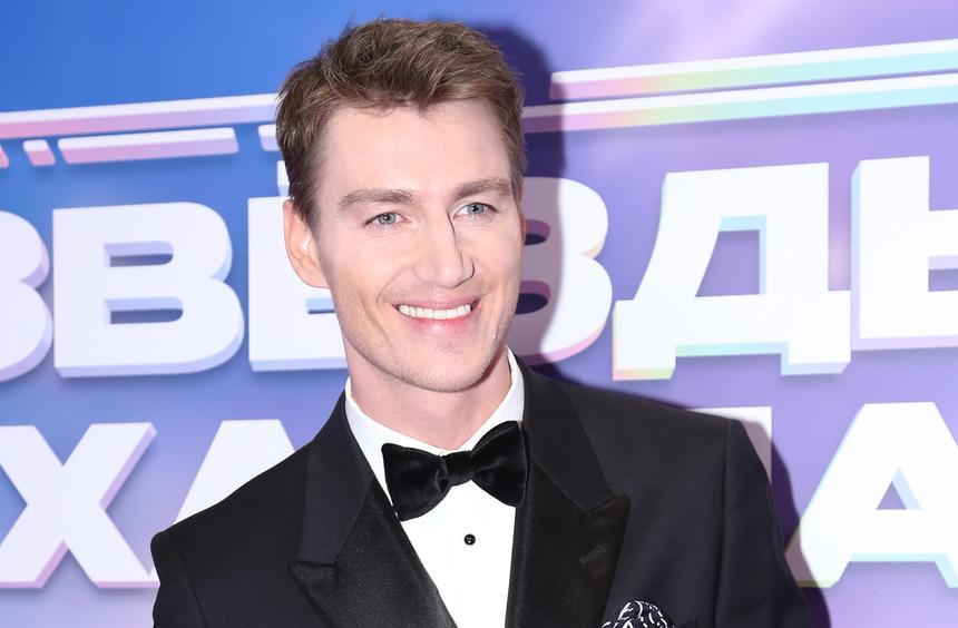 Певец Алексей Воробьев впервые опубликовал фото с тайной свадьбы