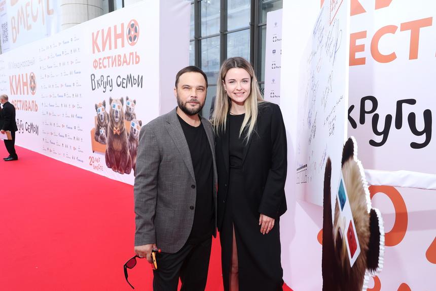 «Быть верным – это выбор»: Андрей Чадов рассказал о жене, увлечении живописью и покупке квартиры