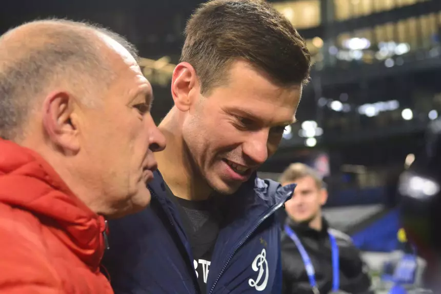 «Про его ребенка говорили»: от пострадавшего в драке со Смоловым требовали забрать заявление