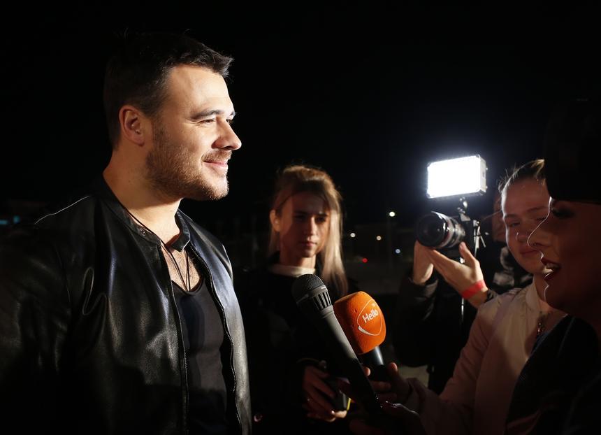 Заменили артистов: россияне массово сдают билеты на фестиваль Dream Fest 2025 в Баку