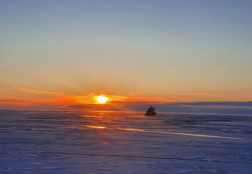 «Выше средней»: прослуживший 7 лет в Арктике матрос 1-го класса раскрыл, какую зарплату получают на севере