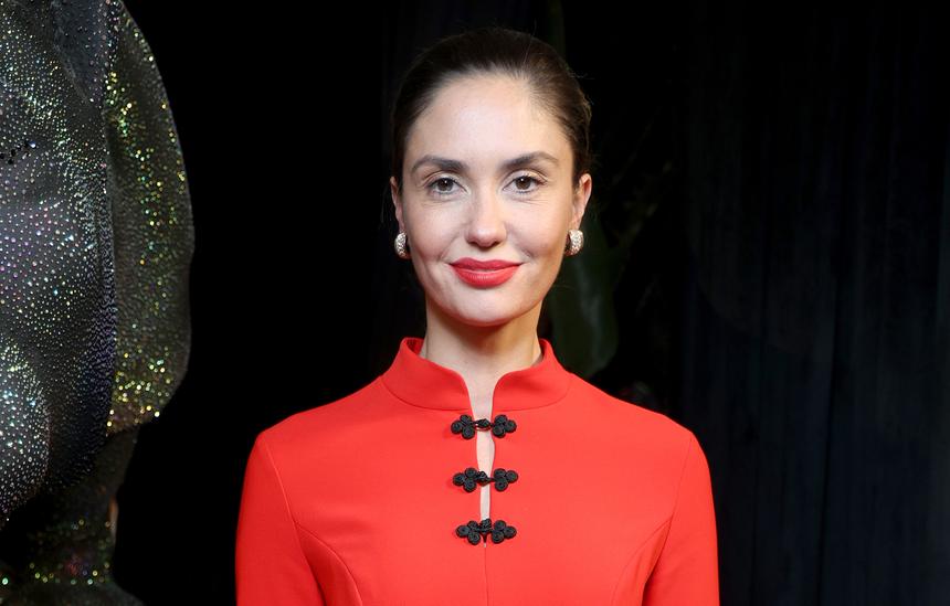 Не отличишь: Агата Муцениеце вернулась в образ своей героини из «Закрытой школы»