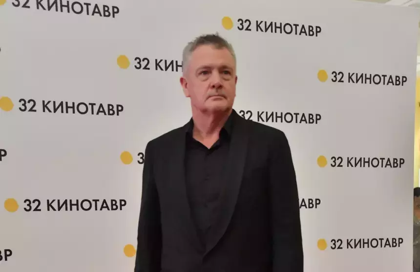 Режиссера Юрия Мороза похоронили в одной могиле с первой женой Мариной Левтовой